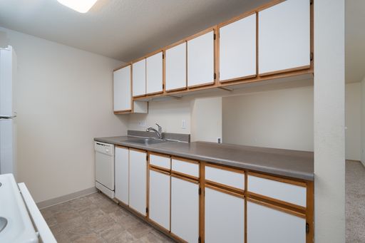 2 bedroom available Now!! Pets Welcome! – photo 1