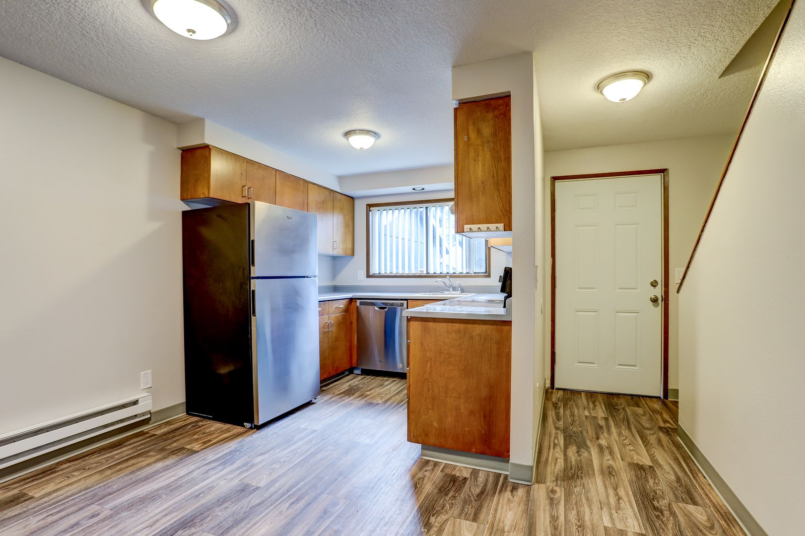 Portland Apartment: 3962 SE 174th Ave