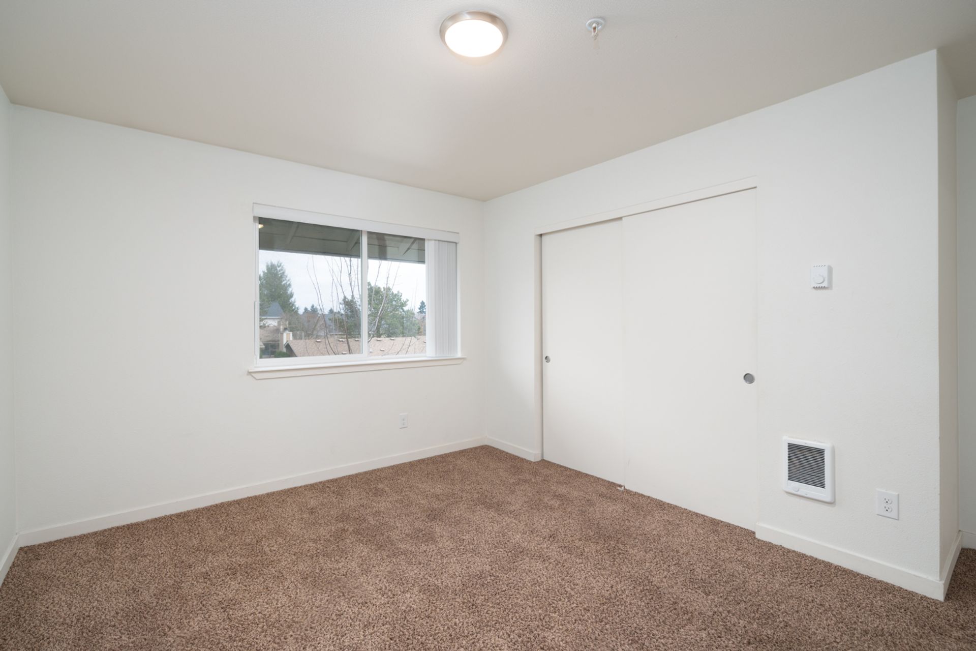 Vancouver Apartment: 5750 NE 34th Street