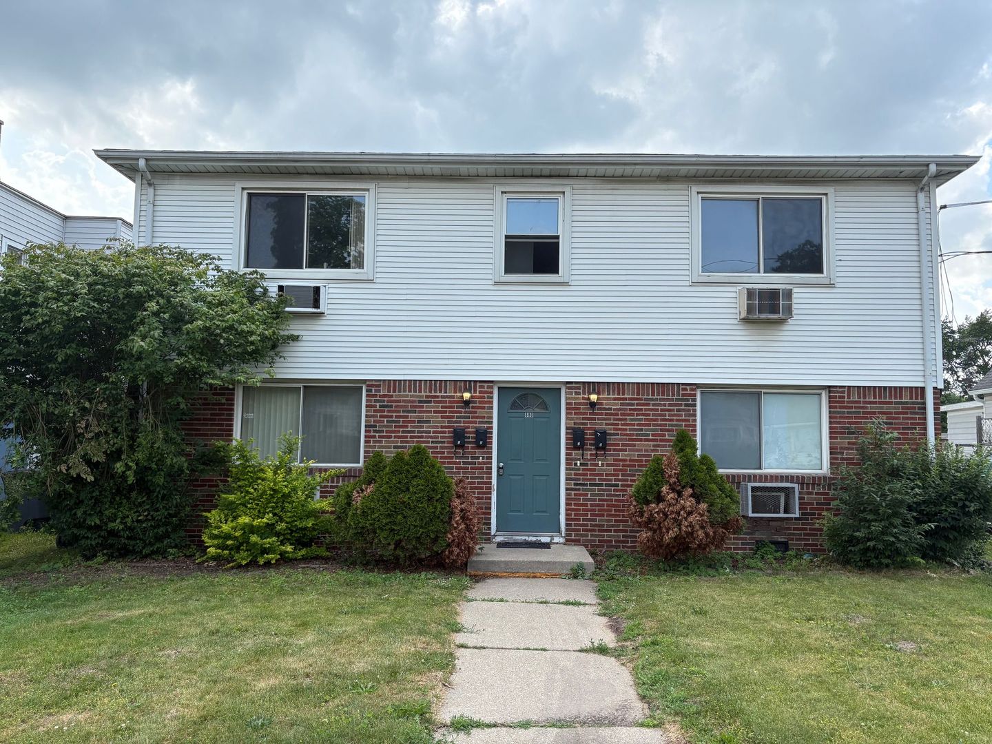Toledo Apartment: 880 Wright Avenue