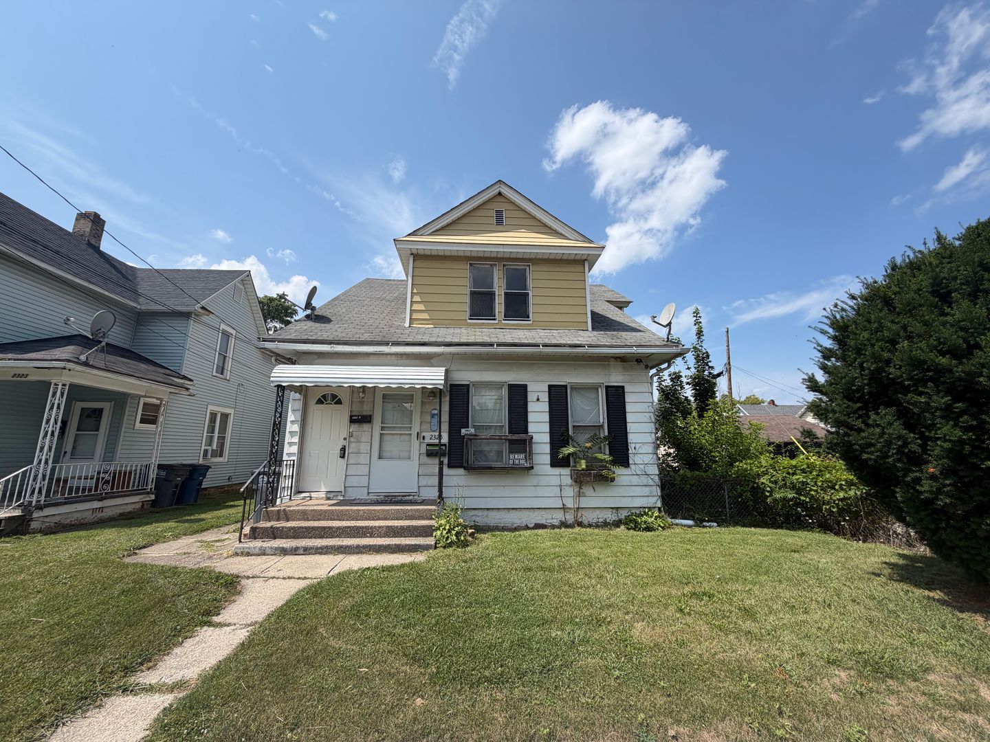 Toledo Apartment: 2325 N Erie St