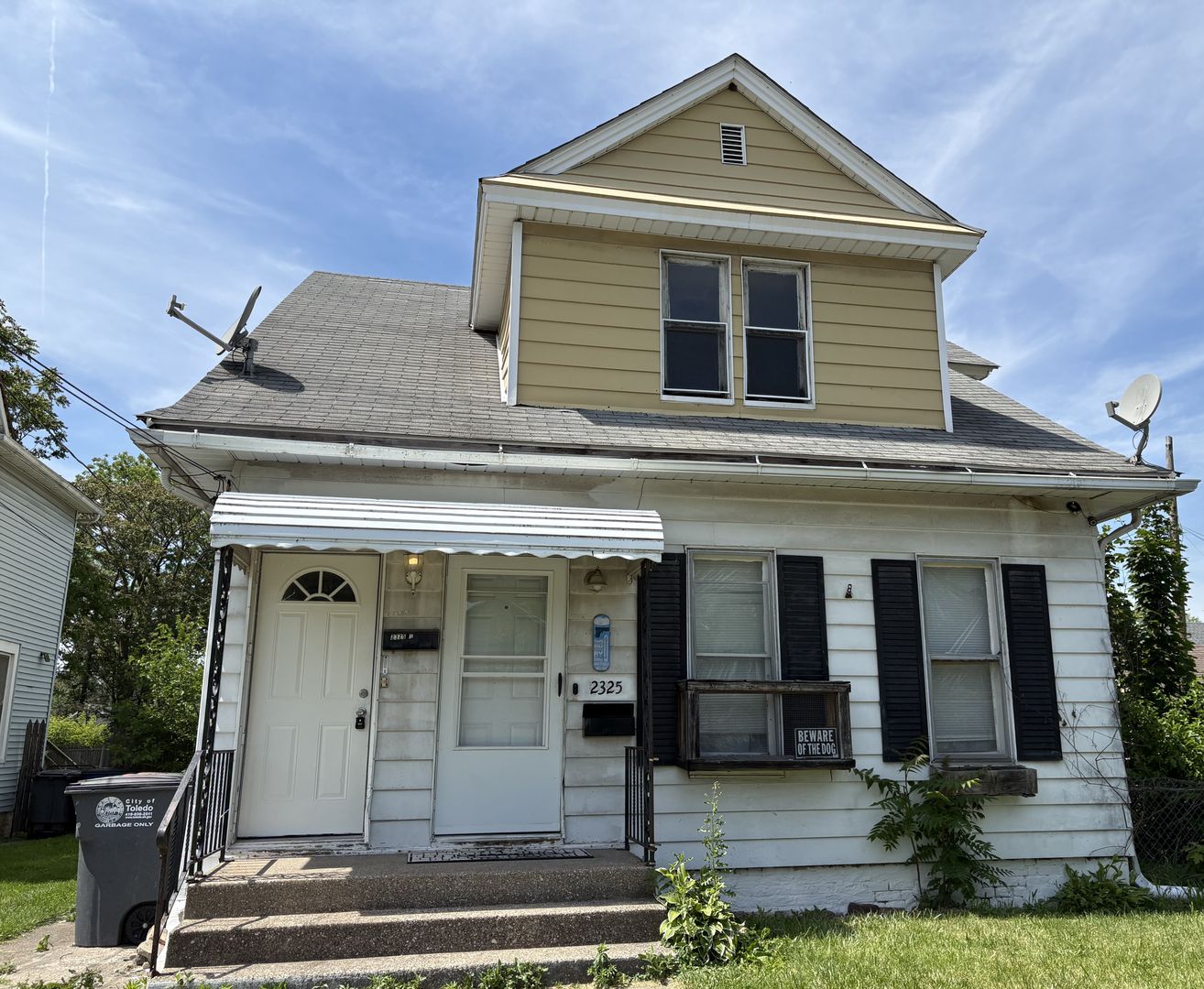 Toledo Apartment: 2325 N Erie St