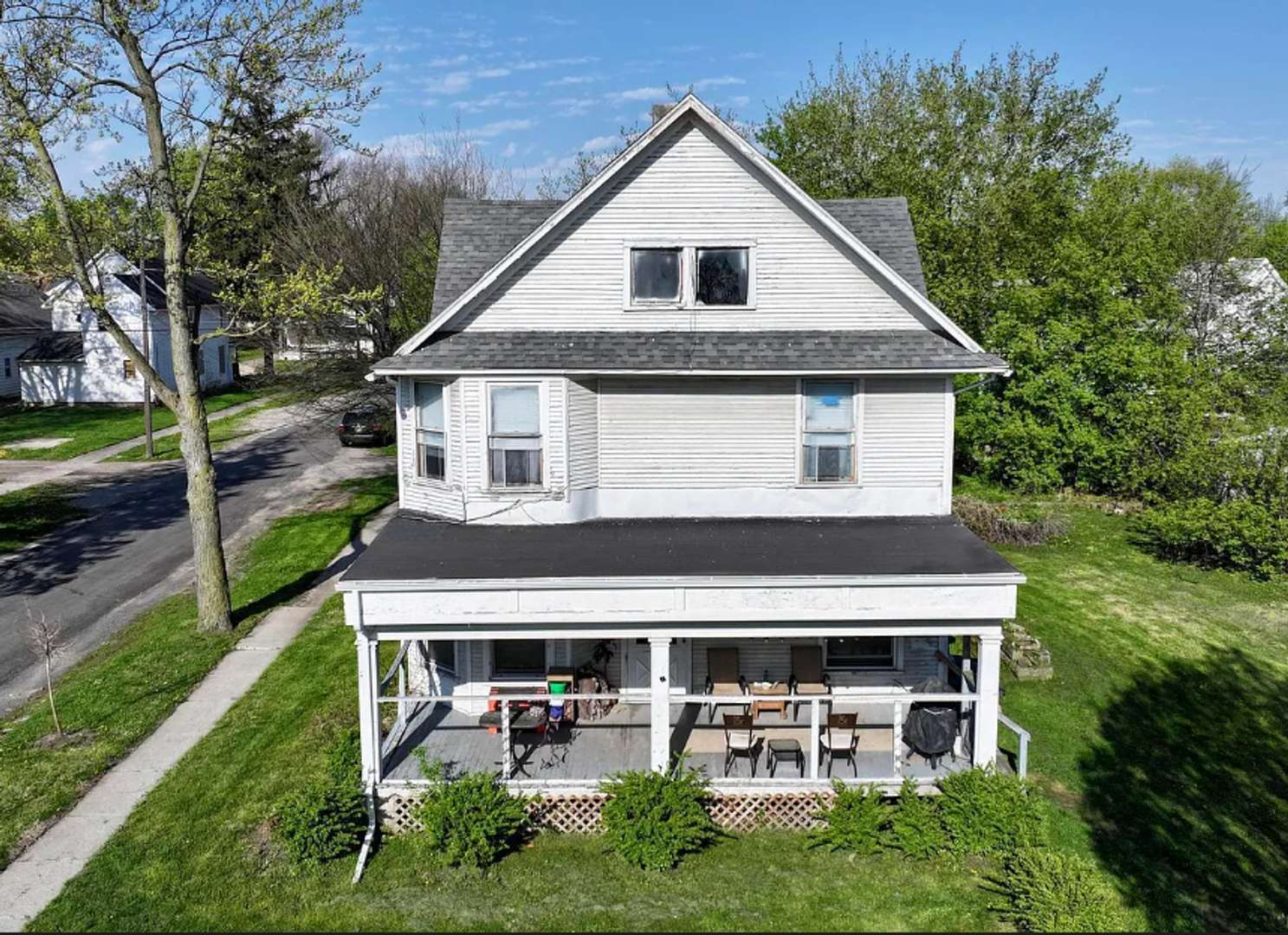 Toledo Apartment: 4201 Burnham Ave.