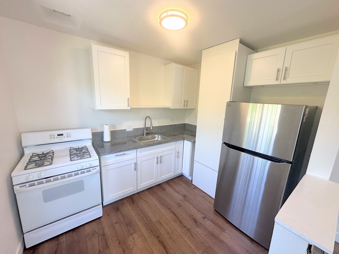 Los Angeles Apartment: 7427 S. Figueroa St. - Unit 8