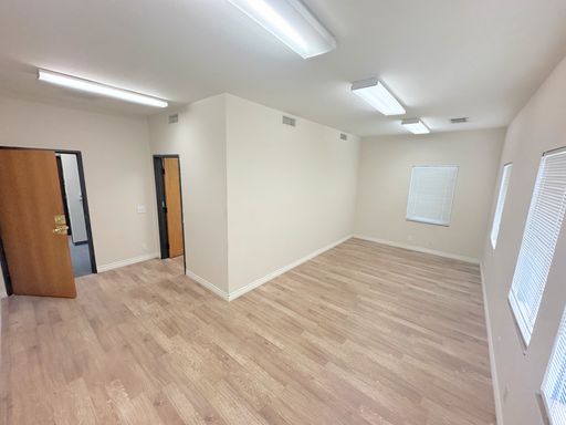Centrally located office, move in ready!