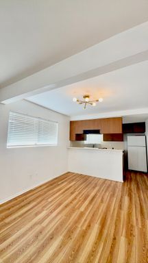 1 Bedroom, 1 Bathroom Apartment in North Hollywood – photo 1