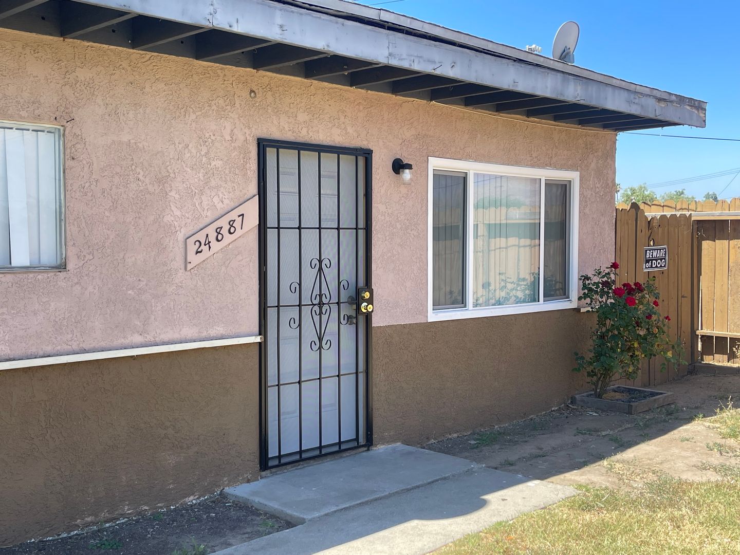 Moreno Valley Apartment: 24885 - 24919 Eucalyptus Ave