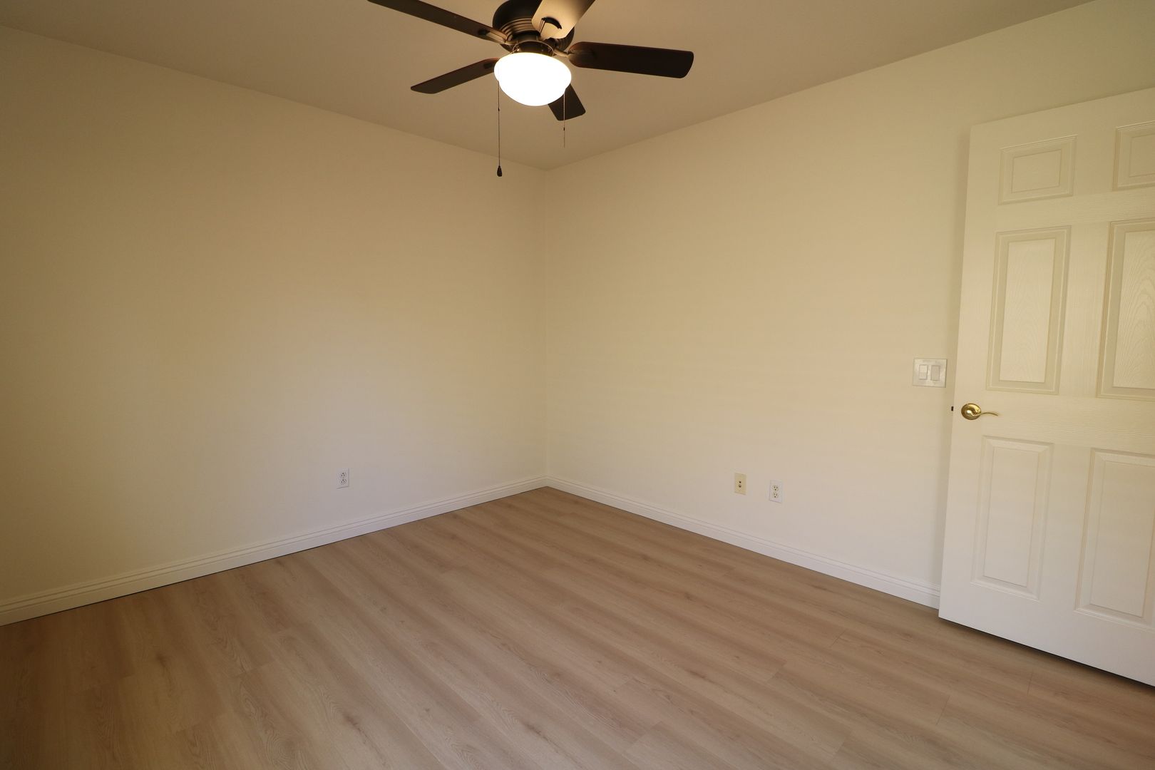 19621 Edgehurst , Santa Clarita, CA 91350