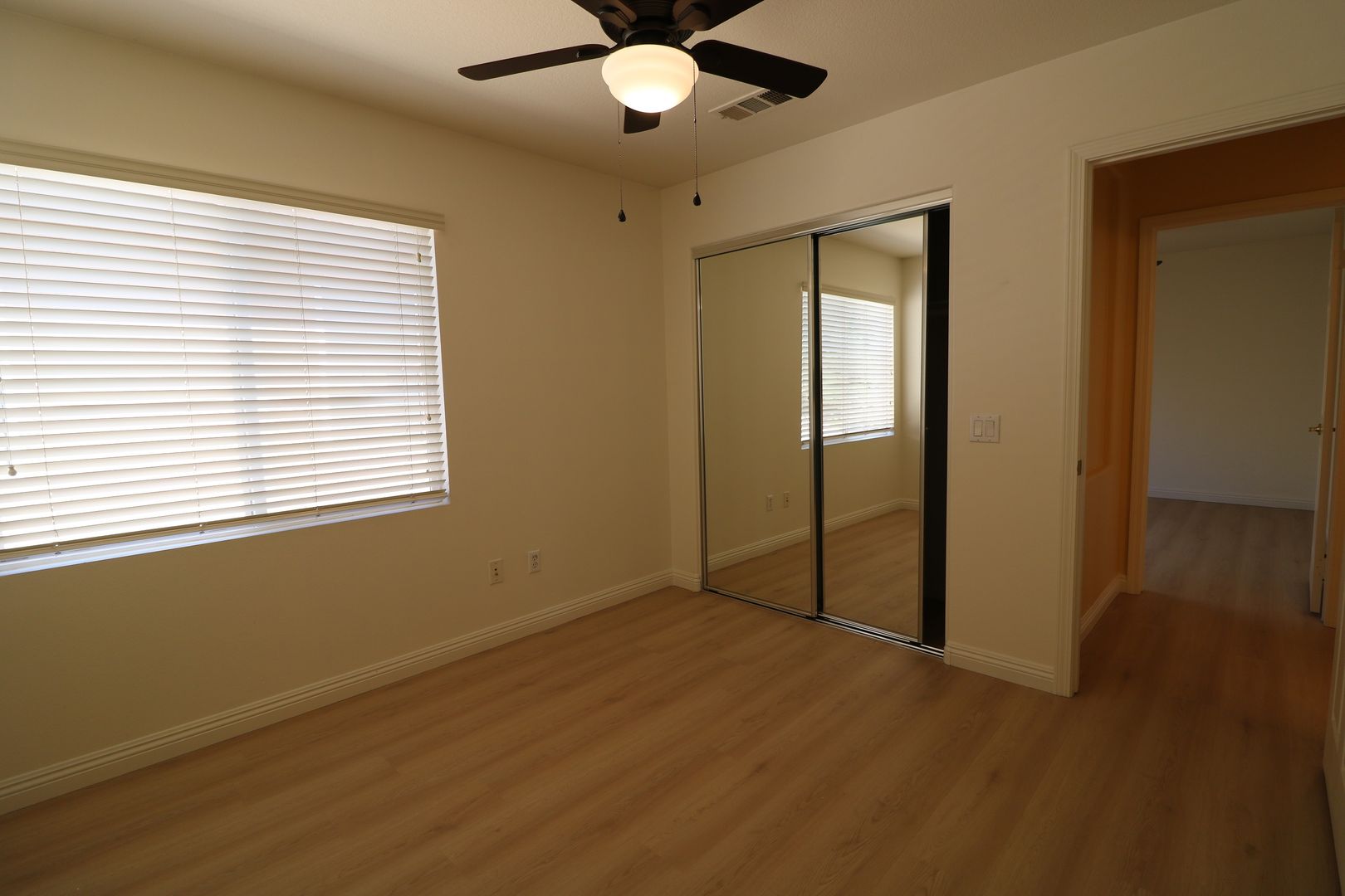 19621 Edgehurst , Santa Clarita, CA 91350