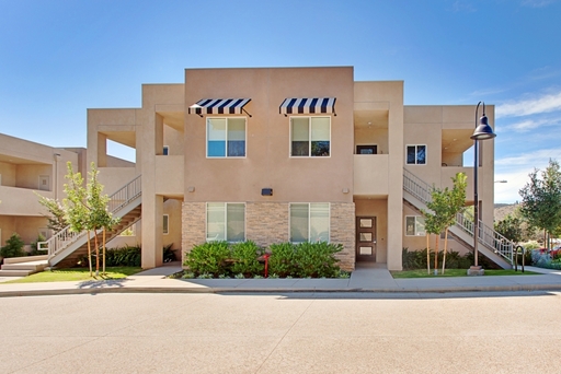 2 Bed 2 Bath Rental at 98- #1 N. Oakview Drive, Thousand Oaks, CA – photo 1
