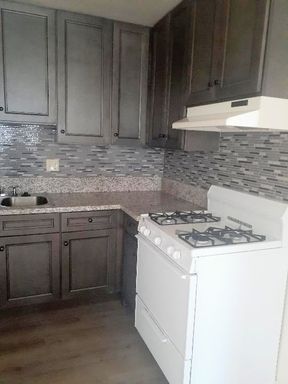 Updated 1bd/1ba apartment in North Hills. Move in ready!