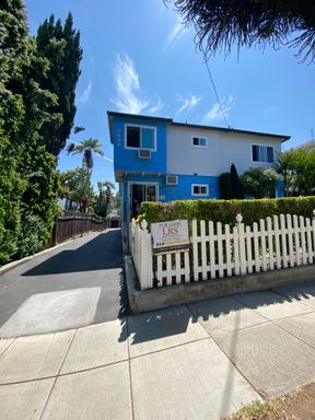 1 Bedroom 1 Bath Apartment in Los Feliz! – photo 1