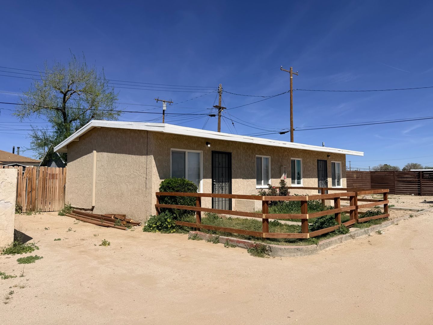 Rosamond Apartment: 2841 B Street