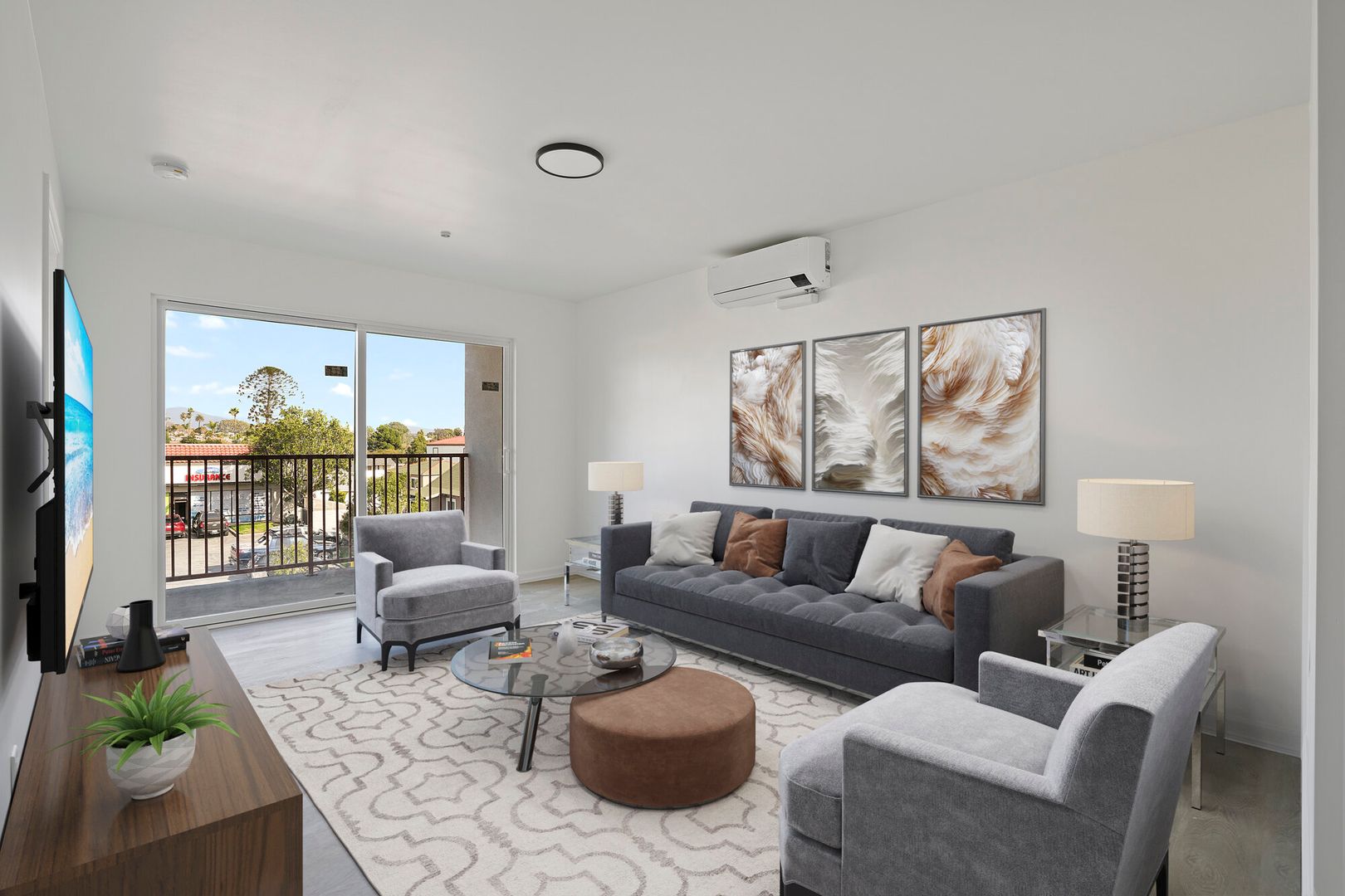 National City Apartment: 2428 Highland Ave.
