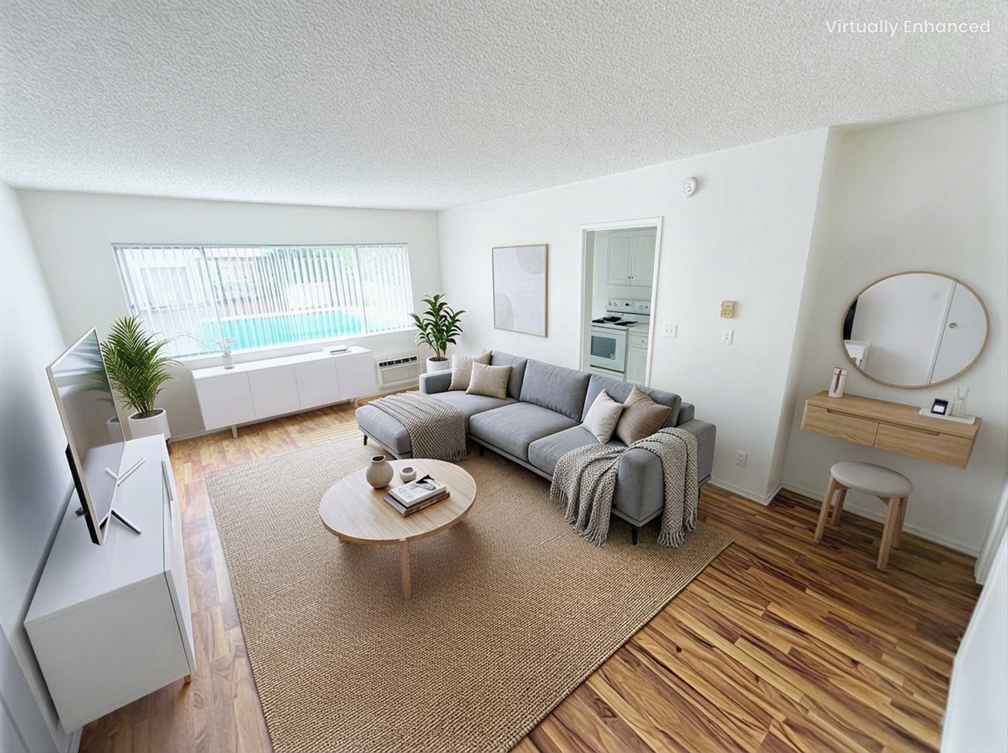 Los Angeles Apartment: 7367 Hollywood Blvd.