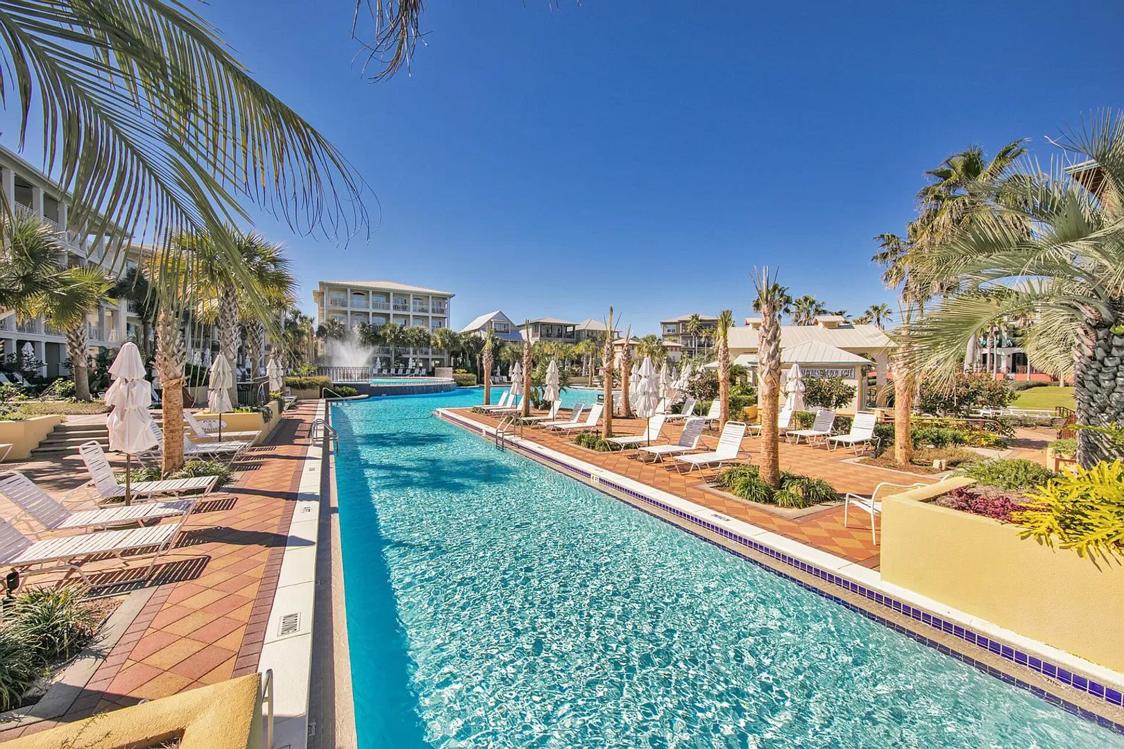 Pool at 88 Blue Crab (1 of 2)