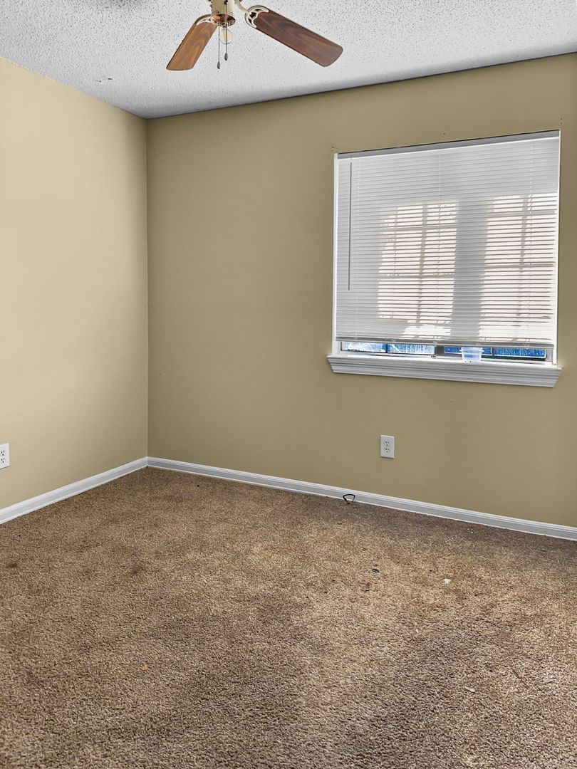 276 Daffin Place 10 of 12