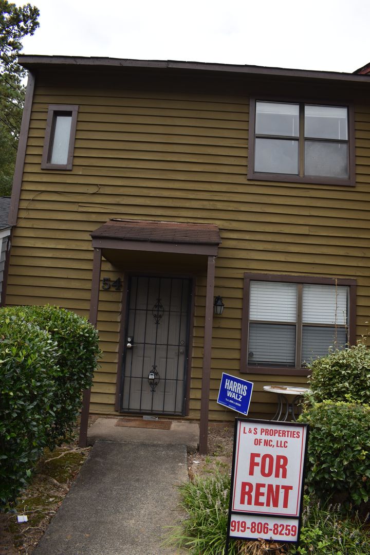 Durham House: 2146 Charles Street, Apt. #54