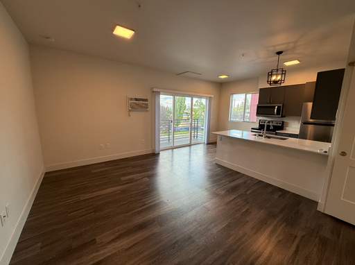 Listing photo thumbnail
