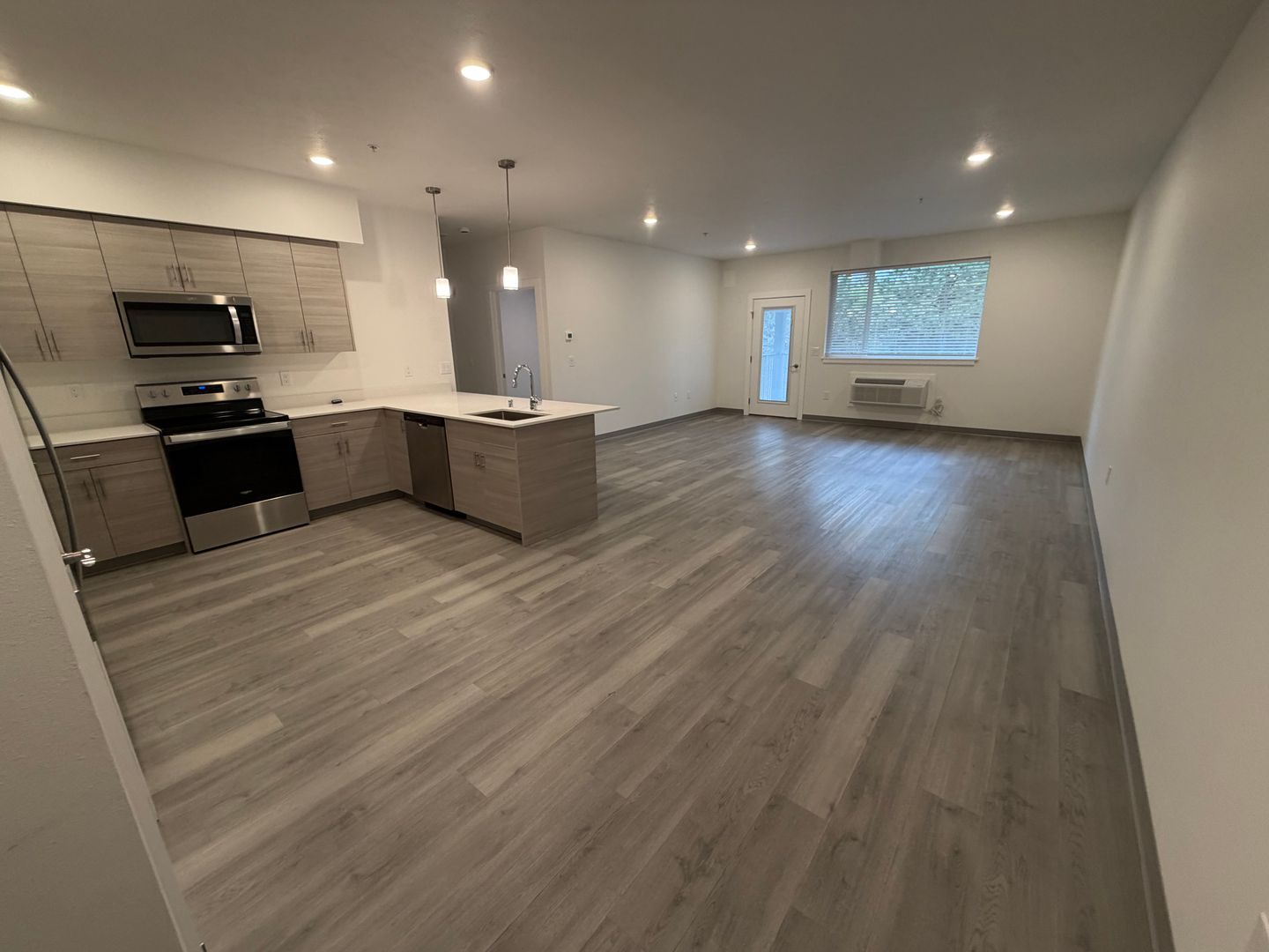 Spokane Valley Apartment: 12608 East Nora Avenue