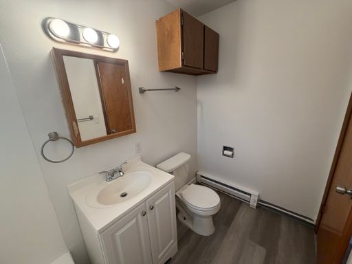 Listing photo thumbnail