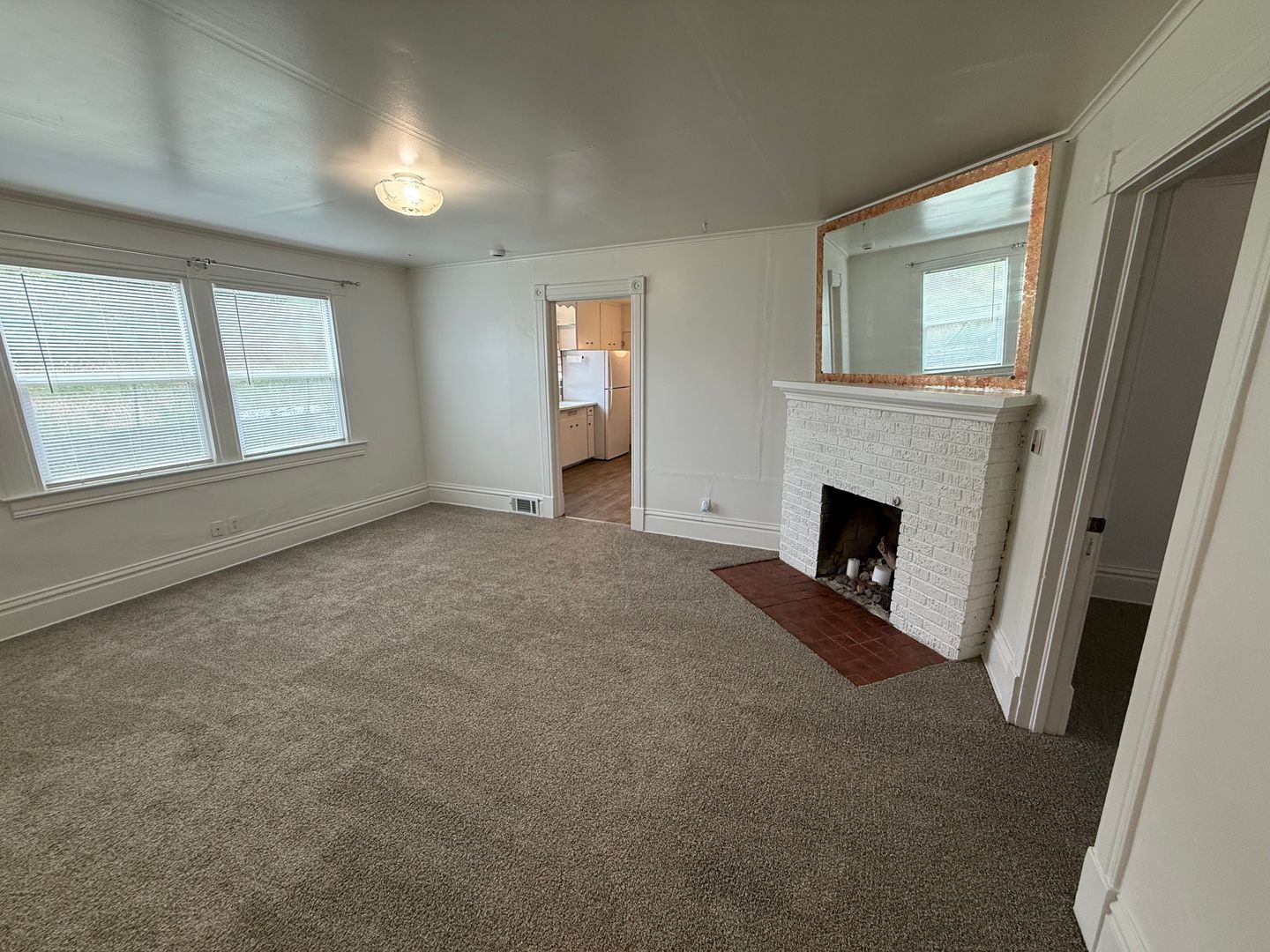 Spokane Apartment: 1725 North Howard Street