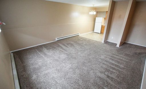 Listing photo thumbnail