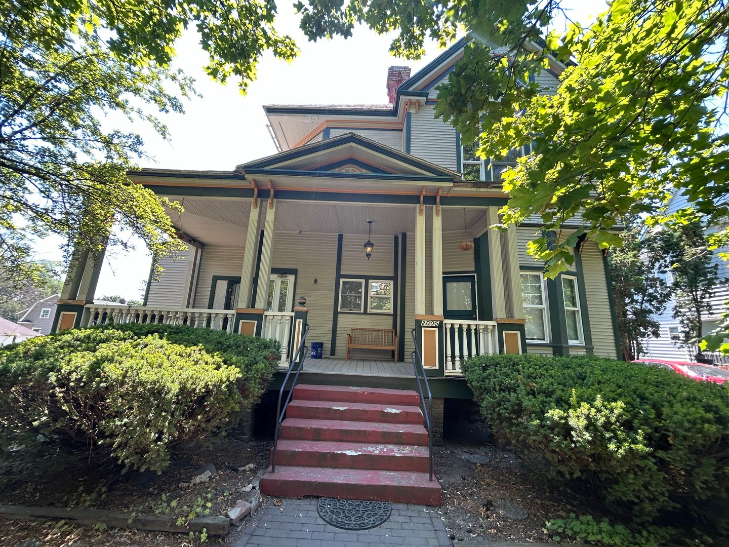 Spokane Apartment: 2005 West 2nd