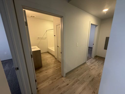 Listing photo thumbnail