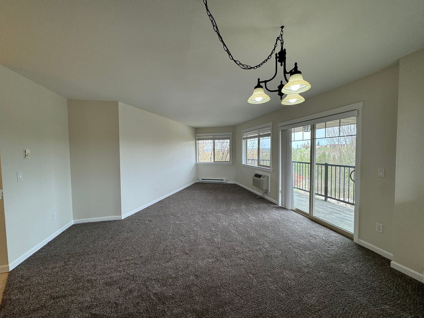 Spokane Apartment: 2820 West 7th Avenue