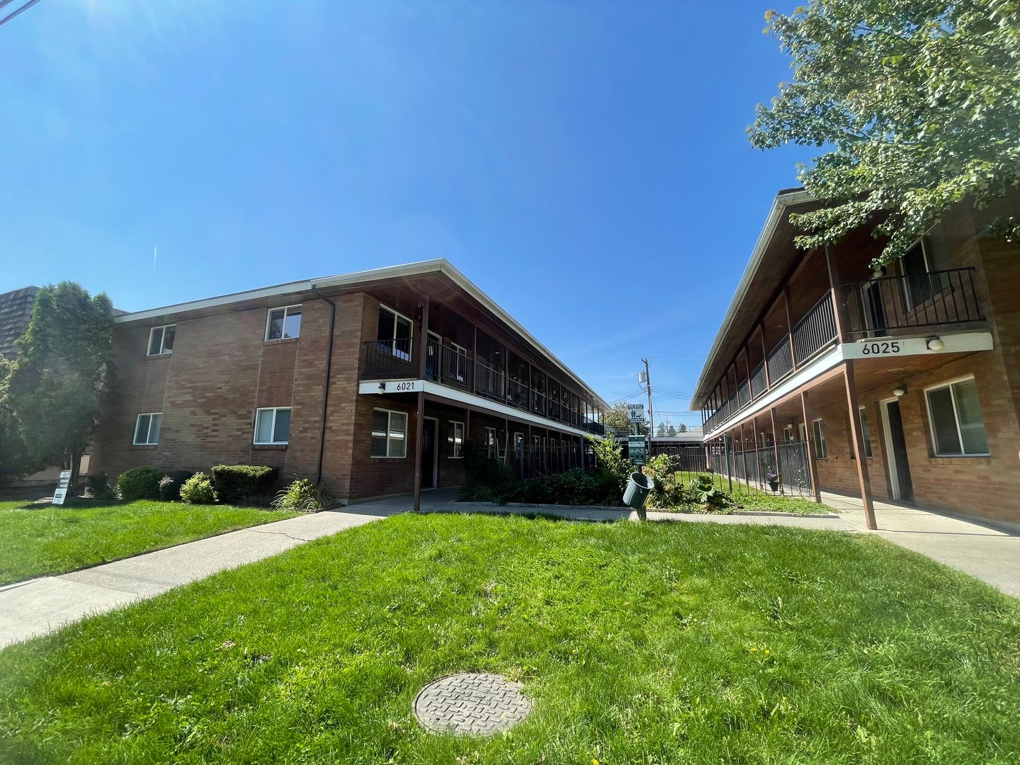 Spokane Apartment: 6021-6025 North Mayfair Street