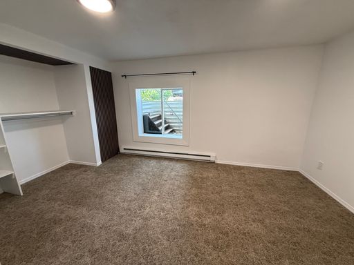 Listing photo thumbnail