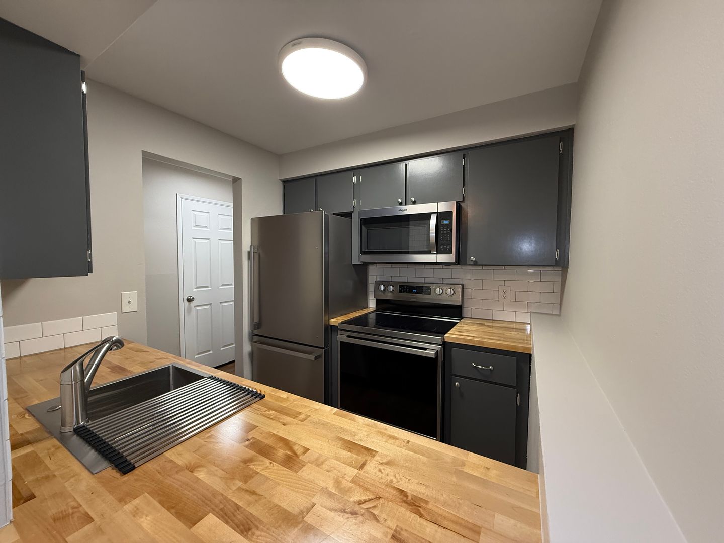 Spokane Apartment: 1802-1814 West Sharp Avenue