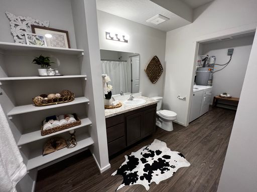 Listing photo thumbnail
