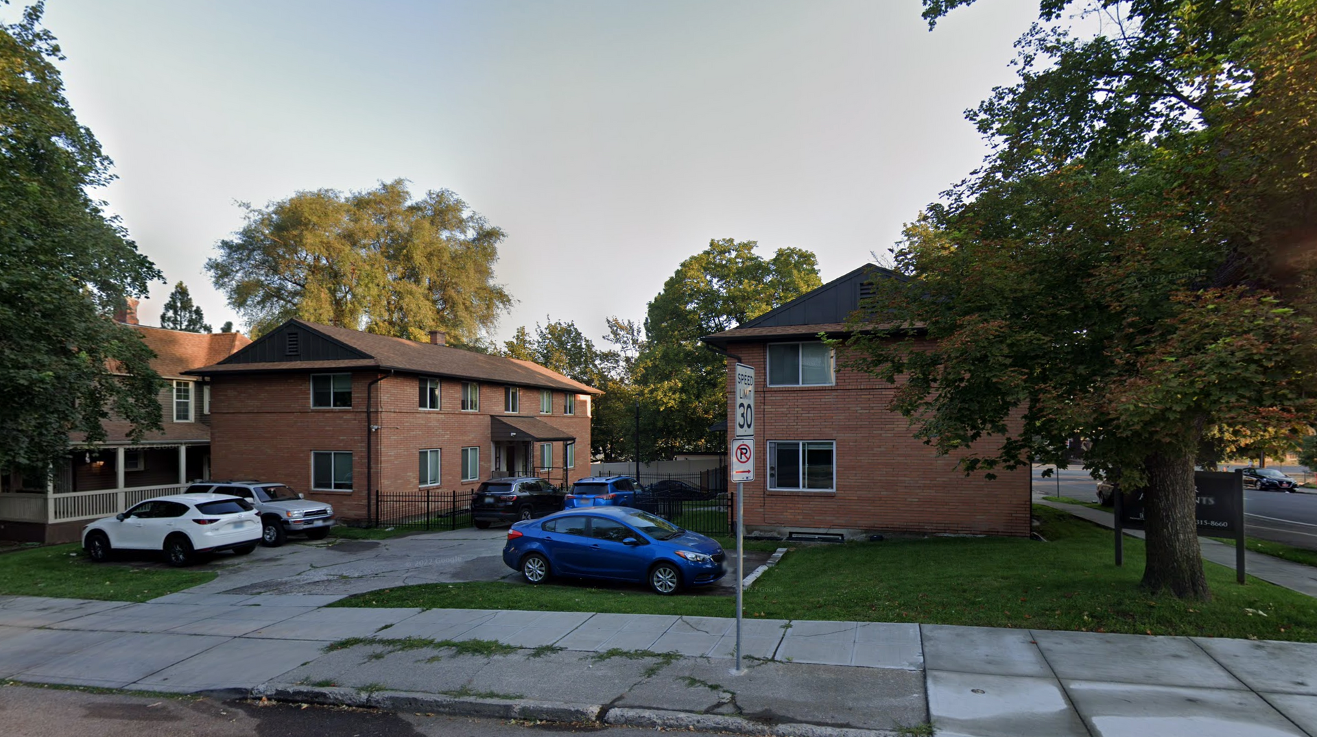 Spokane Apartment: 1604-1608 West 6th Avenue