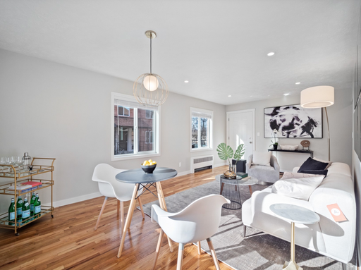 Listing photo thumbnail