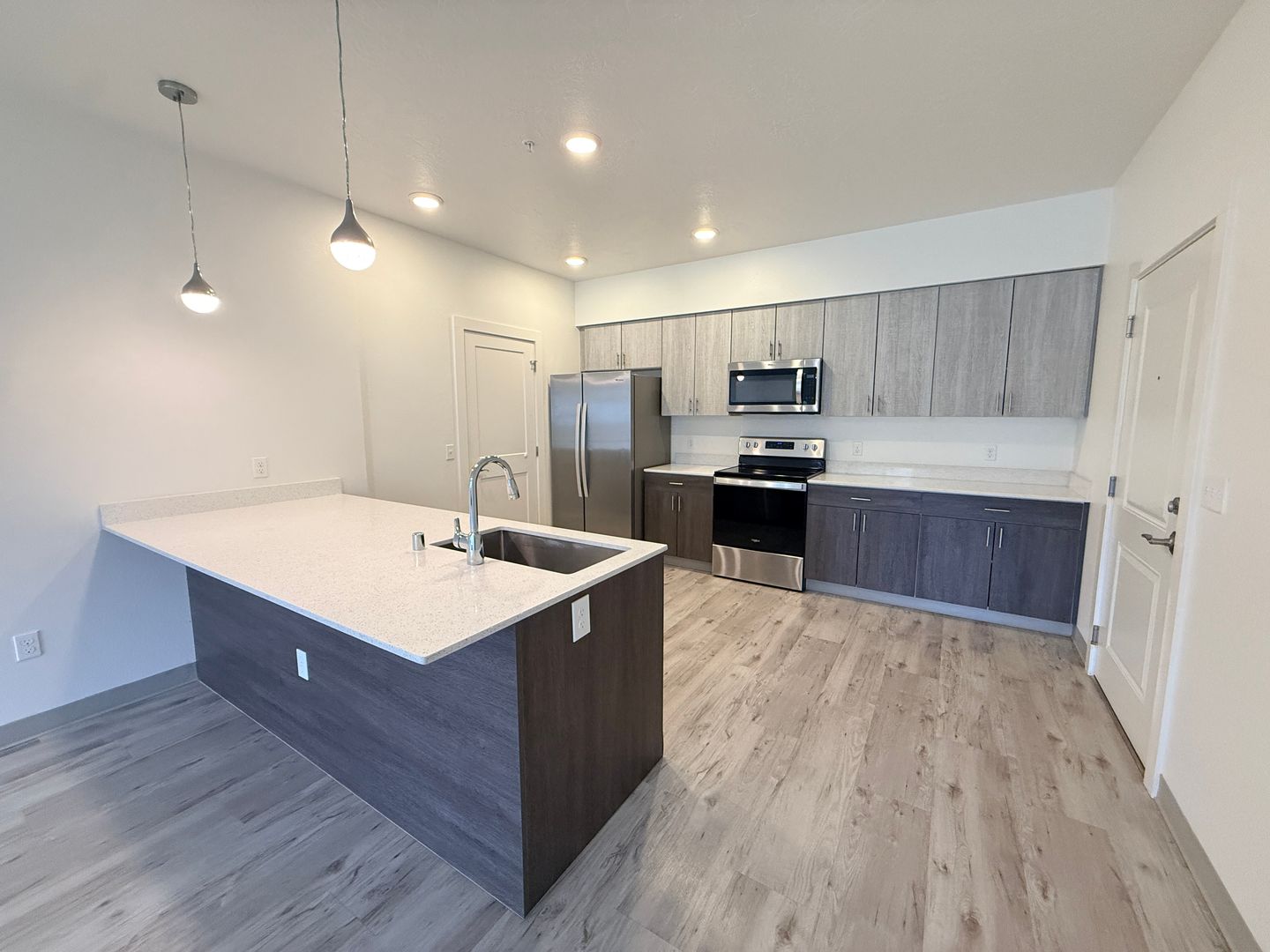 Spokane Valley Apartment: 3905 South Dishman Mica Road
