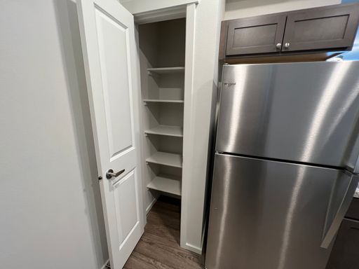 Listing photo thumbnail