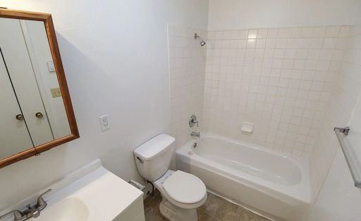 Listing photo thumbnail
