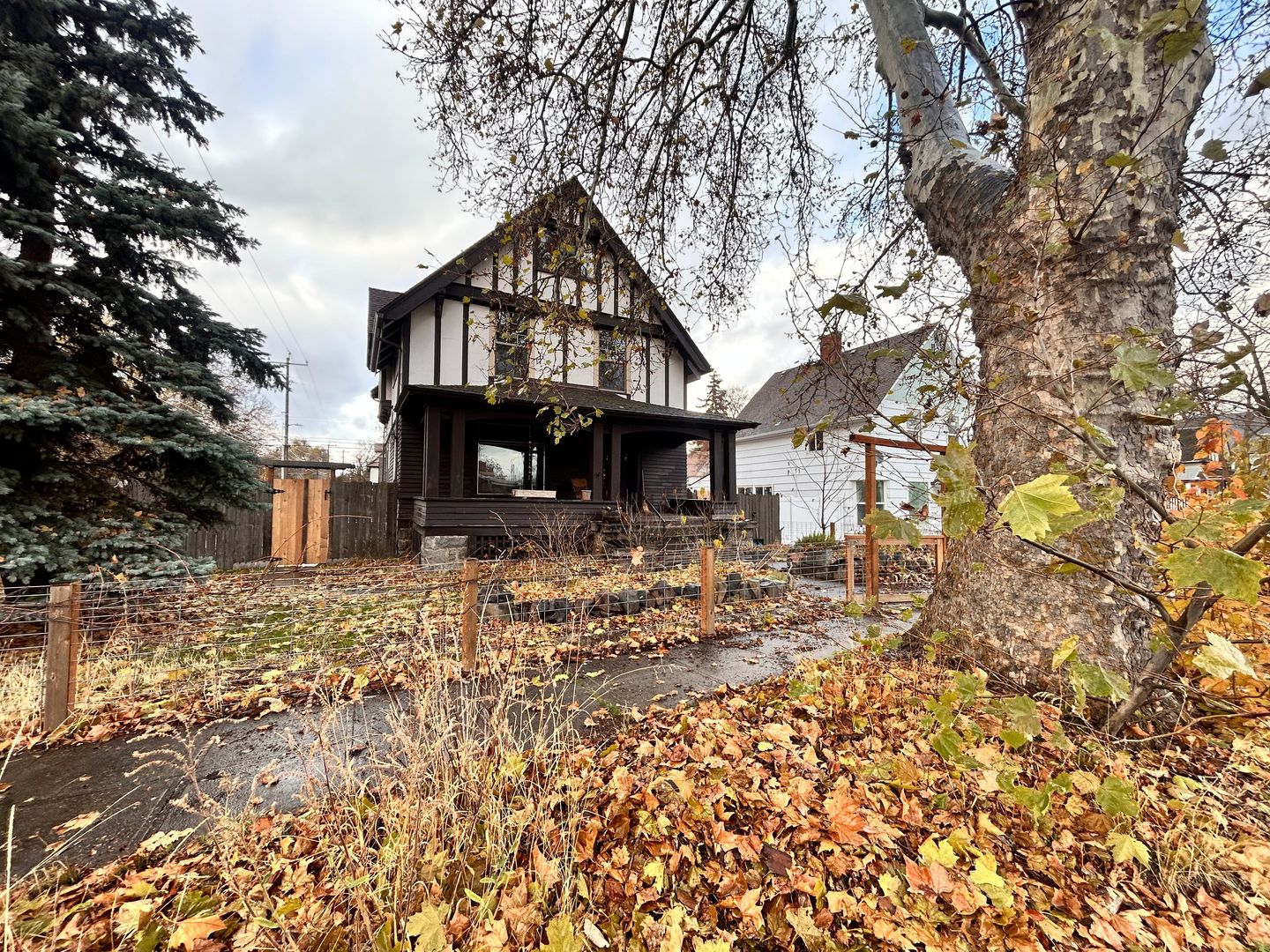 Listing photo