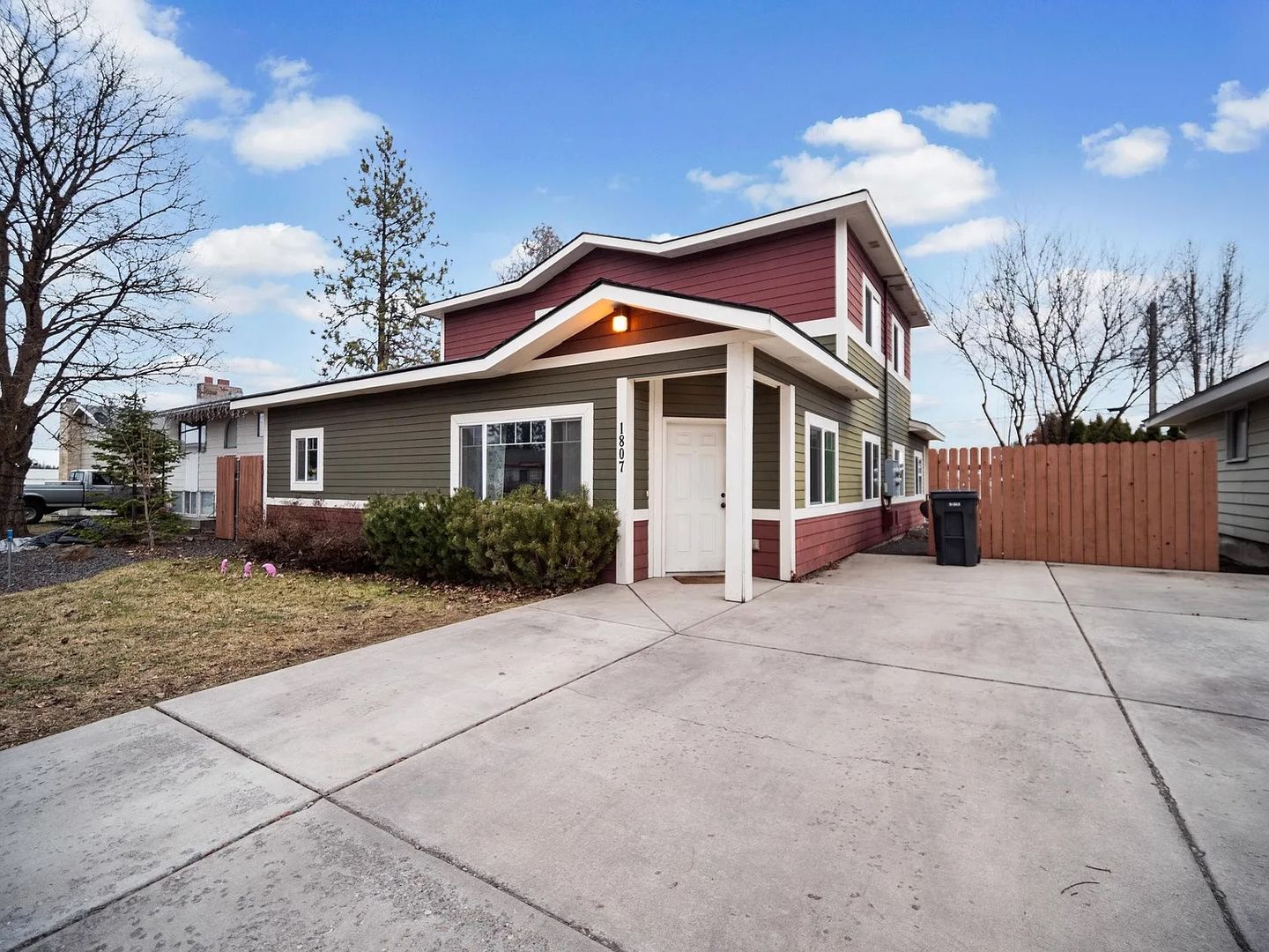 Cheney Apartment: 1809 4th Street