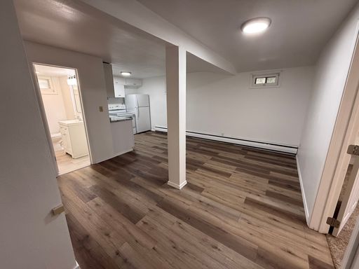 Listing photo thumbnail