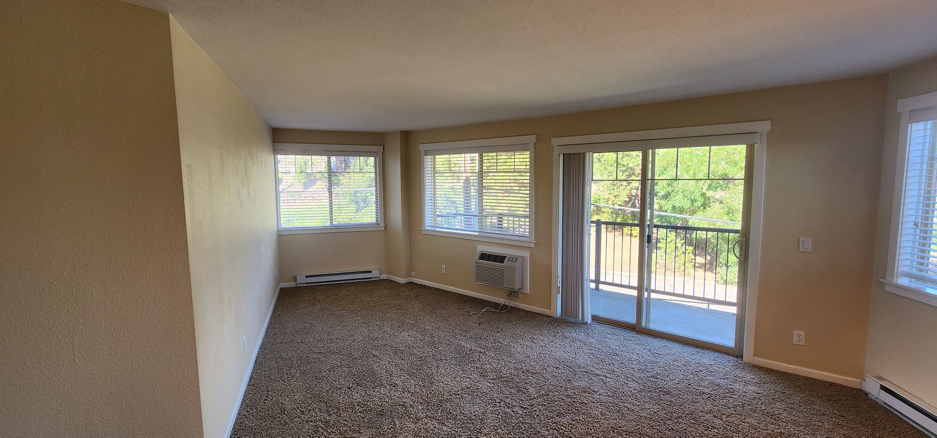Spokane Apartment: 2820 West 7th Avenue