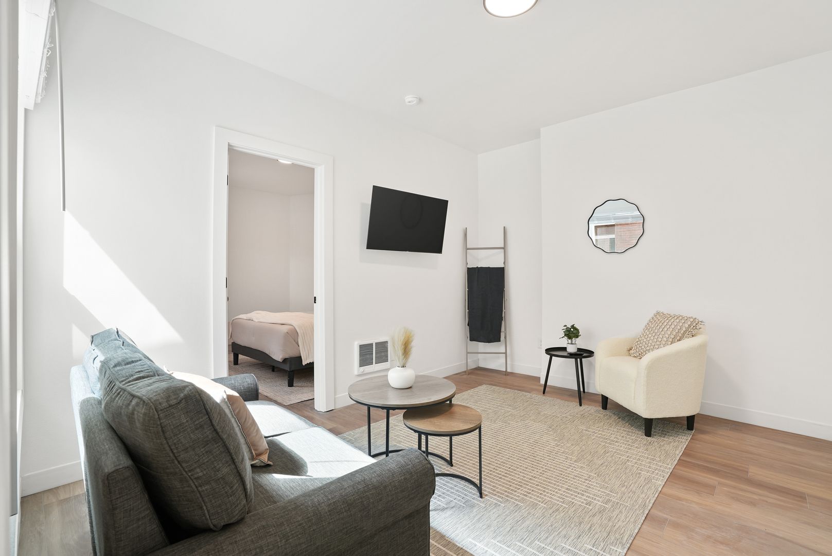 Spokane Apartment: 206 W 8th Avenue