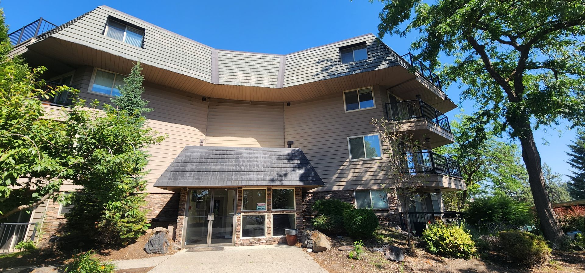Spokane Apartment: 2820 W 7th Ave