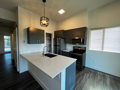 Listing photo thumbnail