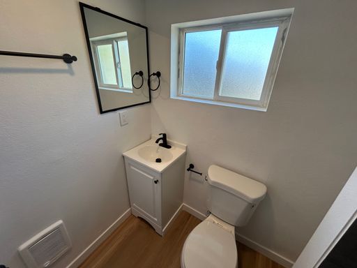 Listing photo thumbnail