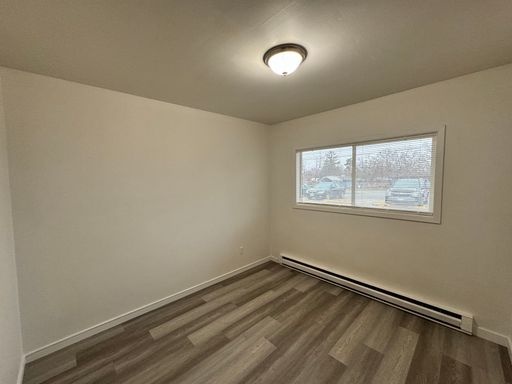 Listing photo thumbnail