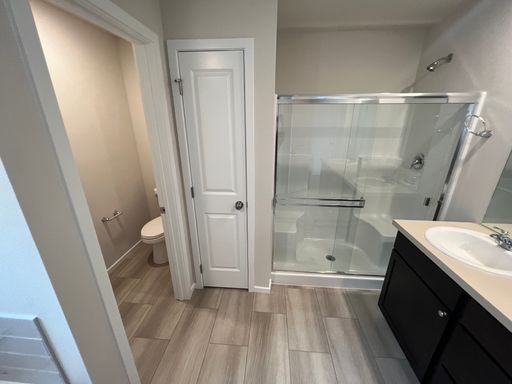 Listing photo thumbnail