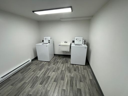 Listing photo thumbnail